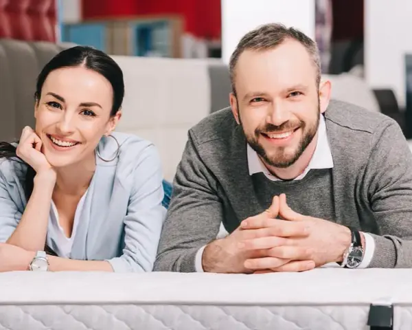 Jak przewieźć materac samochodem osobowym bez ryzyka uszkodzeń
